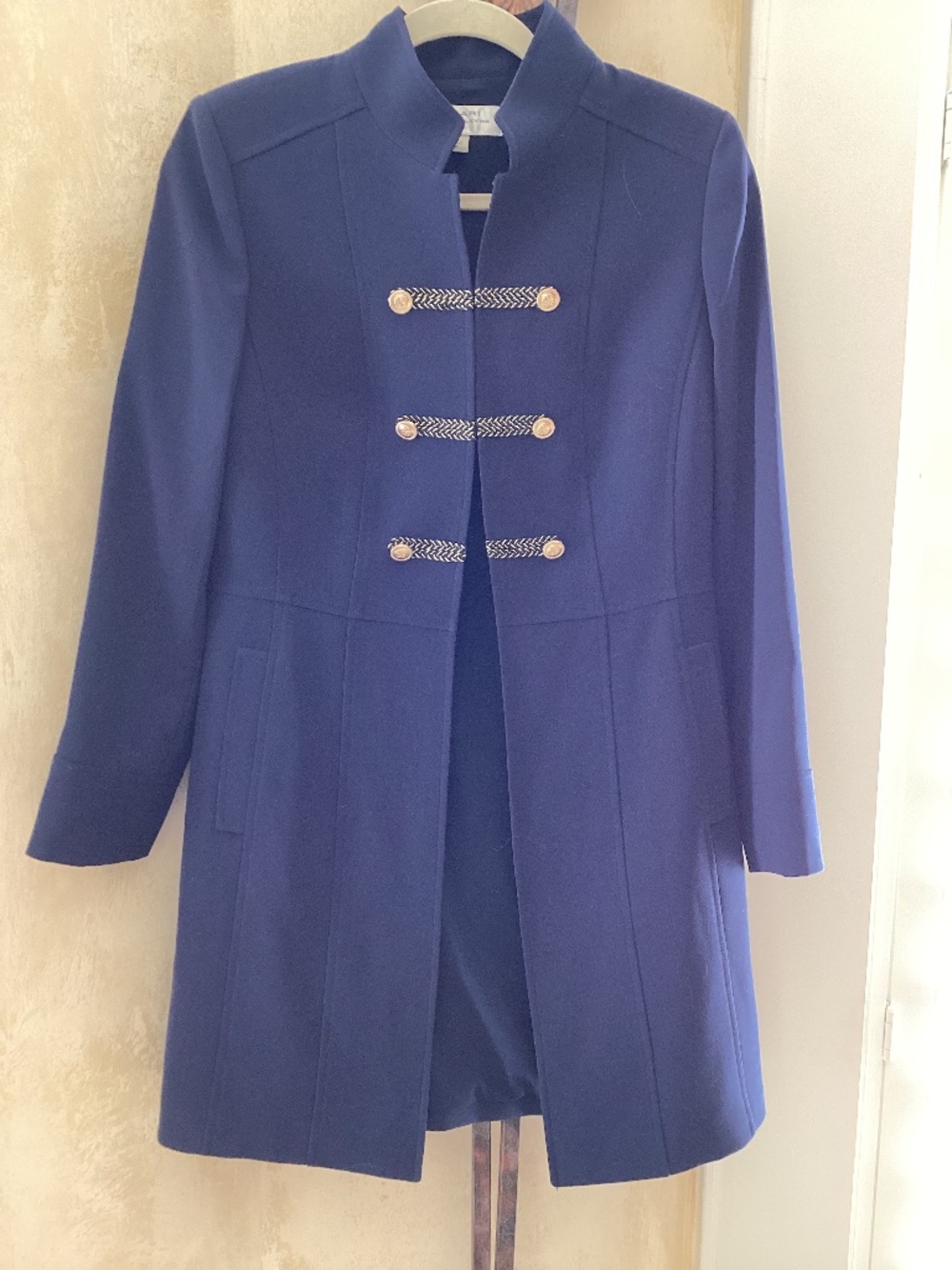 TAHARI by ARTHUR S. LEVINE - NAVY BLUE TOPPER COAT - SIZE - 6P